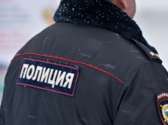 Больше килограмма наркотиков нашли у морозовчанина в хозпостройке