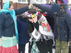 Оригинально и творчески проводили зиму на празднике Масленицы в хуторе Грузинов