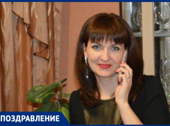 Светлану Юрьевну Литвинову с Днем рождения поздравил муж