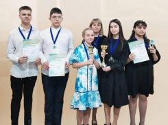 Юные морозовчане стали победителями международного многожанрового конкурса искусства и творчества «Сказки осени»