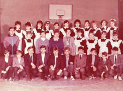 Письмо в редакцию: Выпускники 10 А класса 1989 года поздравили родную школу № 3 