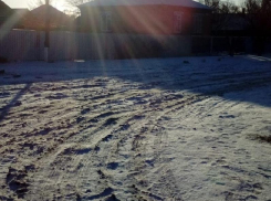 Не асфальт, но и не болото: перекресток улиц Калинина и Пугачева в Морозовске отремонтирован