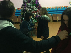  Песнями-колядками и шуточными гаданиями отпраздновали Старый Новый год в Доме культуры станицы Вольно-Донской