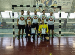 Победителем первенства Морозовского района по мини-футболу стала команда СКА