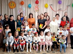 В станице Вольно-Донской отметили юбилей легендарного сада «Улыбка»