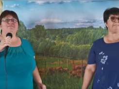 Концертная программа «Живут соседи дружно! Люблю тебя, село родное!» для хуторян прошла в Интернете