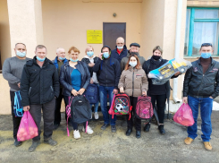 Коллектив такси «Boom» поздравил воспитанников приюта с предстоящими 23 февраля и 8 марта