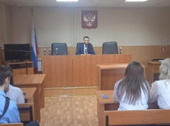 Студенты Морозовского агропромышленного техникума побывали на экскурсии в районном суде