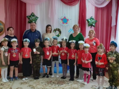 Ловкость и смелость показали ребята на празднике в честь Дня защитника отечества в филиале детского сада «Родничок»