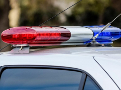 В гараже на улице Ленина в Морозовске обнаружили тело убитого мужчины