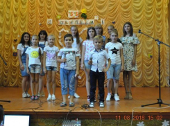 Праздничную программу «Юбилейный год у храма культуры» провели в станице Вольно-Донской