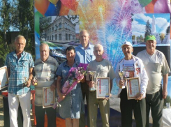 Юрий Соколовский наградил лучших спортсменов и организаторов спортивного движения Морозовска