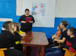 Тематический вечер «От сердца к сердцу» провели к международному Дню инвалидов в Сибирьчанском сельском клубе