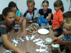 «Хоровод дружбы» сделали дети на празднике толерантности в Гагаринском отделе библиотеки