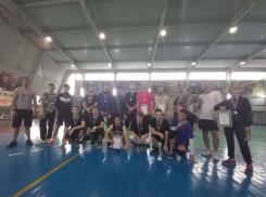 Жаркие волейбольные баталии прошли в Морозовске