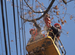 Более двадцати улиц Морозовска в пятницу останется без электричества