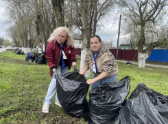 40 тонн мусора за один день убрали в Морозовске