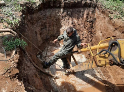 В хуторе Беляев и Чекалов Морозовского района провели работы по улучшению водоснабжения
