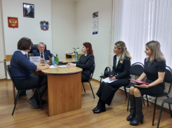 Архивы без тайн: жители Морозовского района получили ответы из первых уст