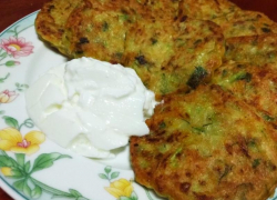 Рецепт оладьев из кабачков с морковью и зеленью предложила корреспондент "Блокнот Морозовск"