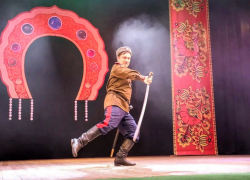 Сотни зрителей пришли на концерт ансамбля «Славница»