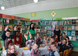 Веселое мероприятие "Жаворонки прилетите! Красну весну принесите!" провели в доме культуры хутора Вербочки