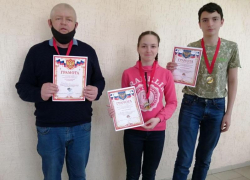 Победителем районных соревнований по шахматам стала команда Морозовского городского поселения