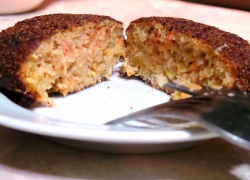 Секрет приготовления вкусных и сочных рыбных котлет раскрыла корреспондент "Блокнота Морозовска"