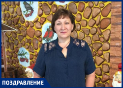 Галину Ветвицкую с юбилеем поздравил кум и его семья