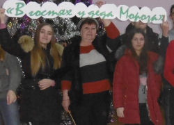 «В гостях у деда Мороза»: в станице Вольно-Донской прошла веселая игровая программа