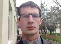 Ушёл на работу и туда не дошёл: Морозовчанина Дениса Коробейникова ищет сестра