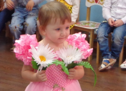 В детских садах Морозовского района мам поздравляли особенно горячо