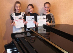 Пианистка из Морозовска Эвелина Светлицкая стала обладательницей 1 места престижного конкурса в Ростове-на-Дону