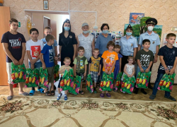  "Помоги пойти учиться": ребята из приюта получили полезные подарки к началу учебного года
