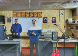 Артисты Морозовска провели благотворительные концерты в ДНР 