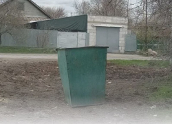 Жалоба сработала: мусор на Харченко, 43 убрали после обращения жителя