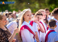 Последний звонок по расписанию: названы ключевые даты выпускных в 2026 году