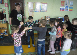 Веселую викторину «Приключения сороконожки на сказочной дорожке» провели для дошколят в станице Вольно-Донской