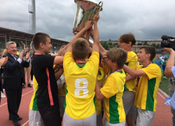 Ежегодный футбольный турнир на Кубок губернатора Ростовской области "Колосок" завершился победой морозовчан