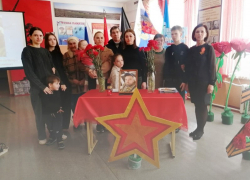 В Грузиновской школе увековечили выпускника, погибшего в зоне СВО