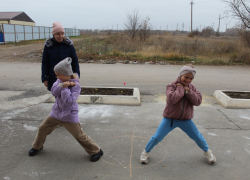 Дружба без границ: яркая игровая программа для детей прошла у «Спутника»