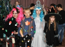 Письмо в редакцию: Баба Яга, Кикимора и Леший ослушались Снежную Королеву и в Вишневку пришел праздник 