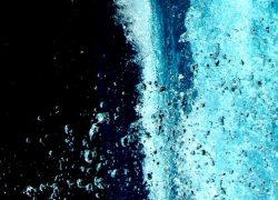 Февральский водопад в Морозовске