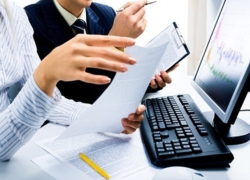 Вопрос-ответ: Не успела оплатить в ПФР страховую часть и страховые взносы за последний квартал, как быть?