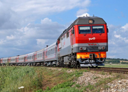 Пассажирский поезд Астрахань - Имеретинский курорт будет ходить через Морозовск