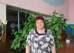 Коллектив Вольно-Донского СДК поздравил пограничников с профессиональным праздником