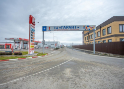 Рынок с кафе и просторной парковкой открылся в Ростовской области