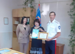 Детский сад №37 "Колобок" города Морозовска стал победилем в двух номинациях районного конкурса казачьих песен и танцев