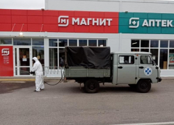 Спецтранспорт и ранцевые опрыскиватели СББЖ помогают в борьбе с коронавирусом в Морозовском районе