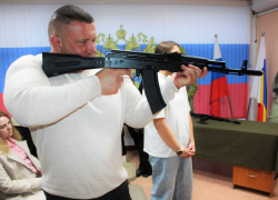 Опасность рядом: в Морозовском районе сотрудников культуры обучили действовать в экстремальных ситуациях